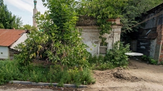 В центре Саратова снесут три аварийных дома, один реконструируют