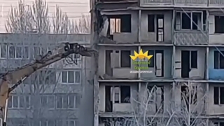В Саратове все-таки сносят "проклятый старый дом"