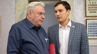 Леонид Писной покинул комитет по строительству, Иван Дзюбан - думу