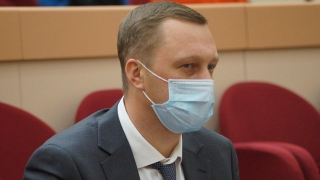 Роман Бусаргин призвал саратовцев не забывать о масках и семьях