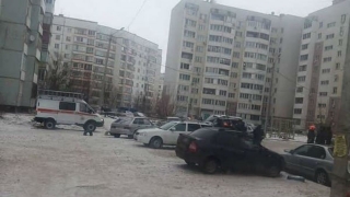 В Балакове эвакуировали многоэтажный дом. Ждут прибытия саперов