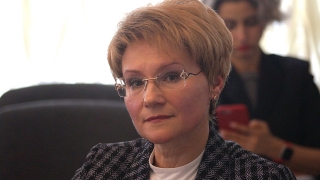 Лариса Ревуцкая назначена директором школы в Саратове