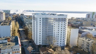 Дольщики заявили о попытках коллеги сорвать инвестпроект в центре Саратова