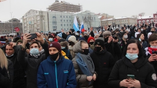 "Они пришли для просмотров в блогах". На акции в Саратове задержали трех подростков