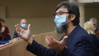 Облдума удовлетворила прошение Дмитрия Чернышевского о сдаче мандата