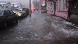 Суббота будет морозной и скользкой
