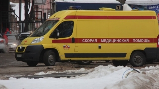В больницу Саратова доставлена беременная женщина с ножевым ранением живота