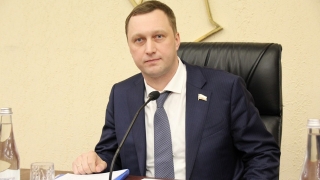Саратовские кафе и рестораны с 25 февраля смогут работать в любое время