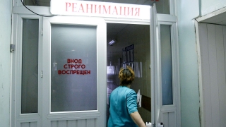 Семьи продолжают бороться за допуск в реанимацию к детям-инвалидам