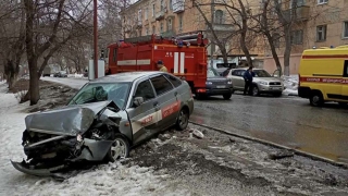 В Заводском районе пострадал водитель такси