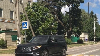 Гибель женщины в ДТП. Петровскому депутату на "Инфинити" предъявлено обвинение