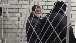 Захвативший сына в заложники саратовец заподозрен в покушении на убийство полицейского