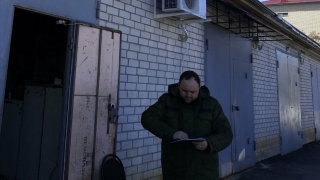 В гараже 27-летний водитель отравился выхлопными газами