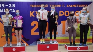 Теннисистки из Саратова выиграли "серебро" Кубка России