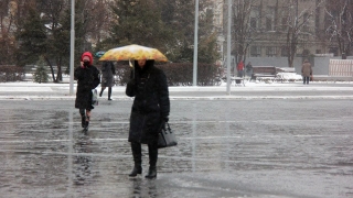 Синоптики обещают саратовцам дождь и ветер
