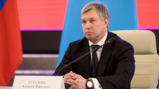 Игорь Комаров представил врио губернатора Ульяновской области