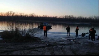 В Марксовском районе продолжаются поиски упавшего самолета