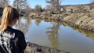 Женщина не пришла домой из гостей. Ее тело нашли в пруду