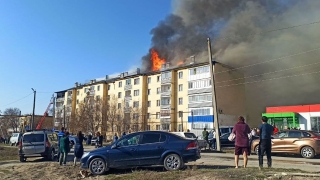 В Саратовской области горит пятиэтажный дом