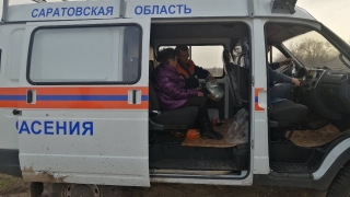 Спасатели четыре часа искали пропавшую под Марксом женщину