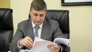 Ведомство Сергея Филипенко ищет поставщика 12,5 тонн "престижной" бумаги