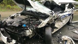 На Кумысной поляне столкнулись машина ДПС и автобус. Есть пострадавшие