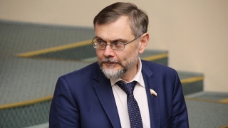 Новый Саратов. Жители села возмущены изменением места проведения слушаний