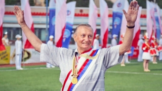 Олимпийский чемпион Юрий Сисикин отмечает день рождения