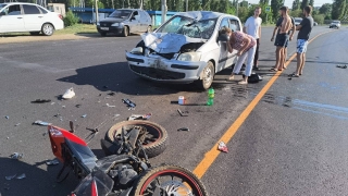 Балаковский мотоциклист врезался в иномарку. Двое в больнице