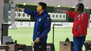 Сергей Малышев с мировым рекордом выиграл два "золота" Кубка мира