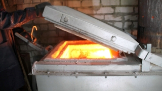 В "Гагарине" у пассажиров изъяли и уничтожили 60 килограммов продуктов