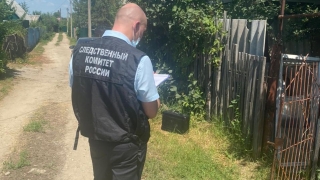 Саратовец приехал на дачу и обнаружил свою сожительницу мертвой