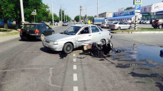 В Балакове "десятка" сбила пенсионера на скутере
