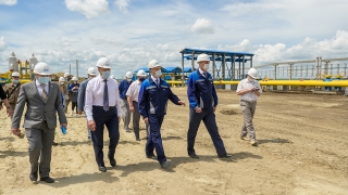 Губернатор и гендиректор ООО "Газпром трансгаз Саратов" посетили стройплощадку ГРС-7