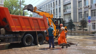 Жители трех районов Саратова проведут воскресенье без воды в кранах