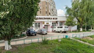 Персонал саратовской поликлиники подозревают в продаже паролей к базе вакцинированных