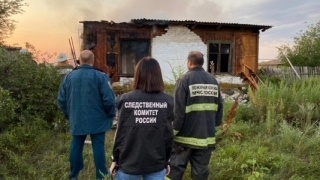 На пожаре пострадала хозяйка дома, неизвестная женщина погибла
