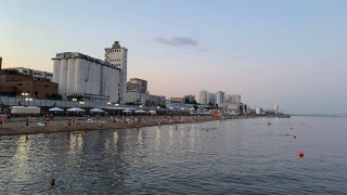 Саратовцев ждет жаркий понедельник с дождем