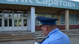В Саратове судебные приставы приходят на работу к должникам
