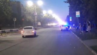 На Тархова "Приора" сбила коляску с ребенком. Есть пострадавшие
