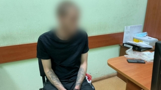 По дороге на работу молодую женщину ограбили и изнасиловали