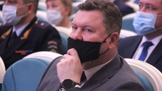 Ковид. Начальник УФСБ указал на дефицит лекарств и высокую смертность