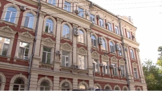 Кондиционеры на памятниках архитектуры портят облик Саратова
