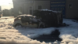 После ДТП на Орджоникидзе загорелось авто. Пострадали четверо