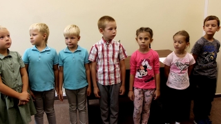 Будущим первоклассникам Кировского района вручили подарки ко Дню знаний