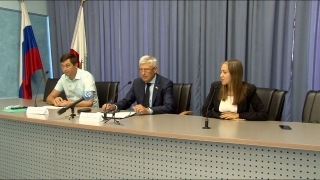 Видео. Как Игорь Потапов отвечал на вопросы журналистов