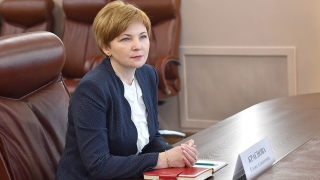 Елена Краснова празднует день рождения