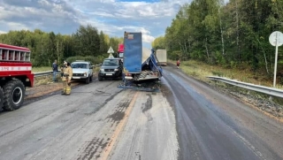 Саратовский дальнобойщик погиб в массовом ДТП в Татарстане