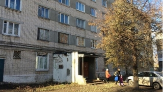 В Саратове признали аварийной кирпичную пятиэтажку 1985 года