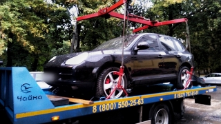 Приставы арестовали "Porsche Cayenne" саратовской гонщицы с сотнями неоплаченных штрафов